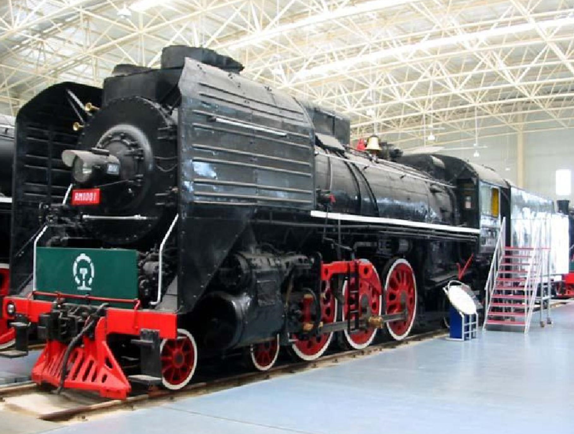 RM（人民）型机车